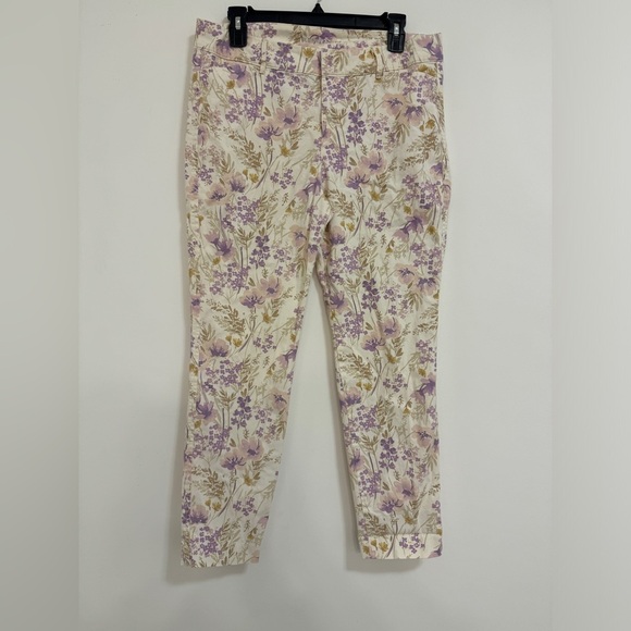 Old Navy Pants - Old navy women’s floral pants